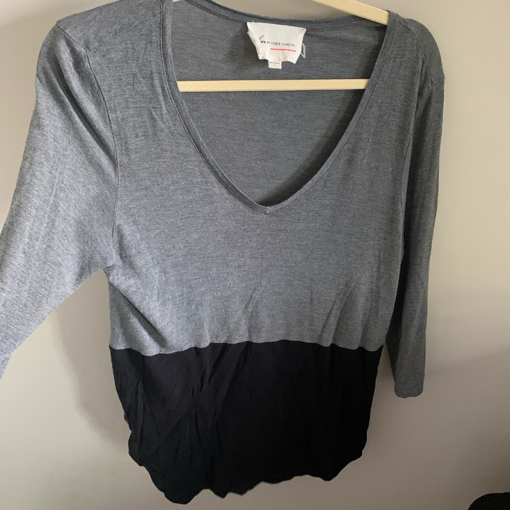 Women’s two toned top!